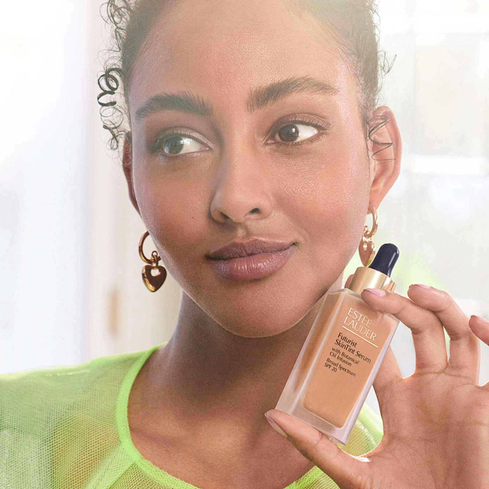 Estée Lauder Futurist Skin Tint Serum Foundation SPF 20 - 3W1 Tawny for Radiant, Moisturized Skin - Image 3