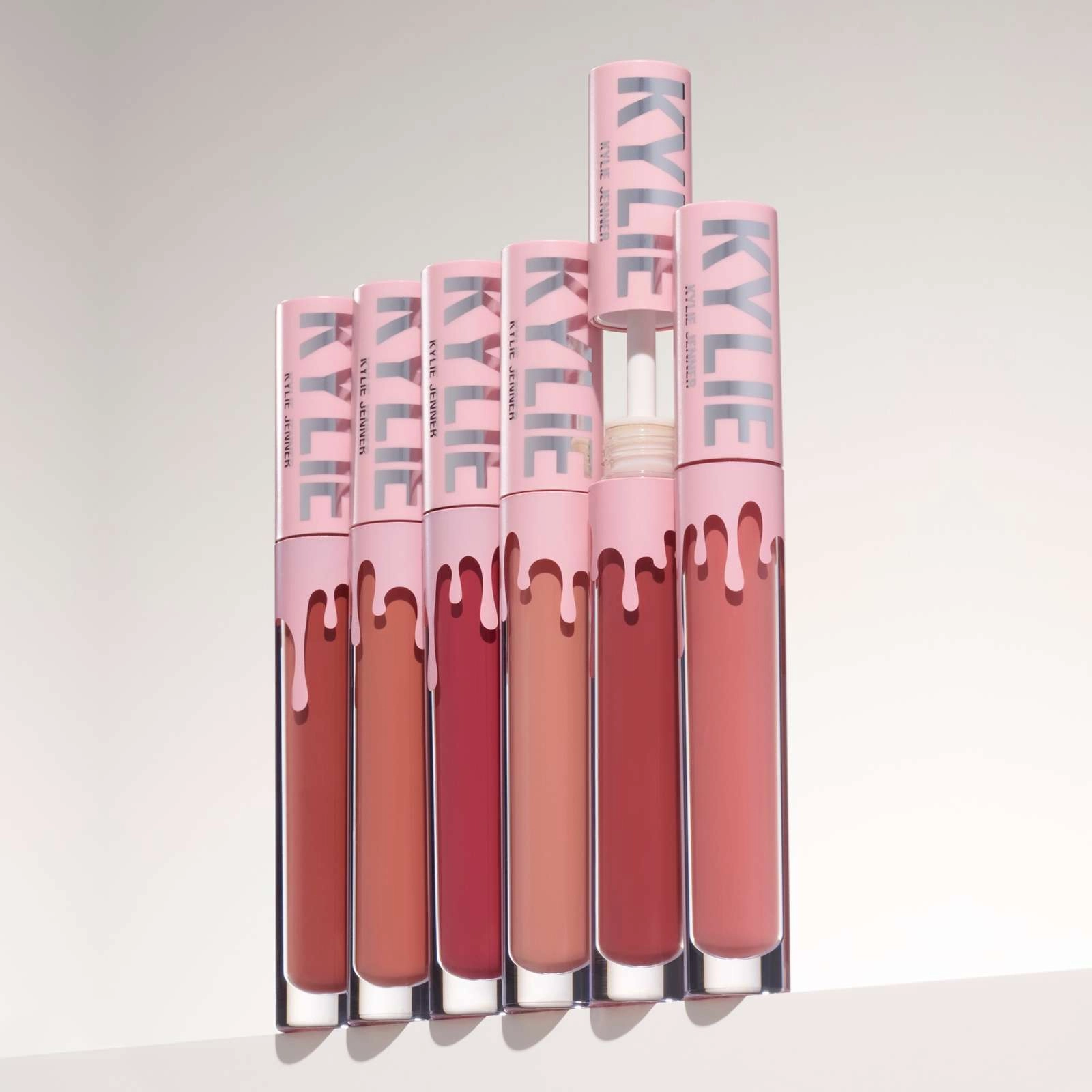Kylie Cosmetics Matte Liquid Lipstick - 8-Hour Wear, Lightweight, Non-Drying, Vegan, Cruelty-Free - Image 4