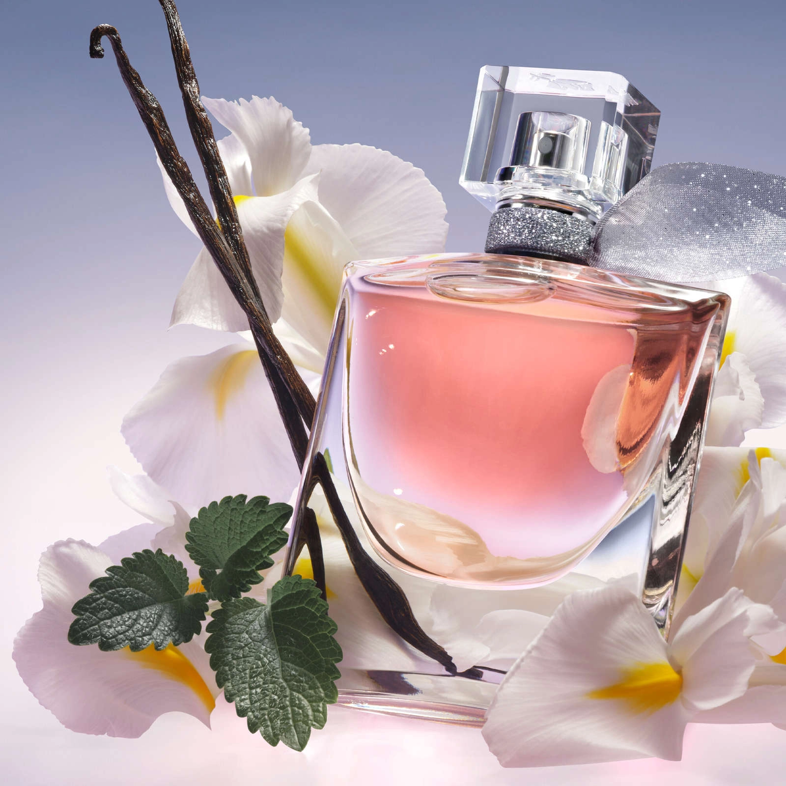 Lancôme La Vie Est Belle Eau de Parfum & Body Milk Holiday Set, 50ml Fragrance with Iris & Vanilla - Image 4