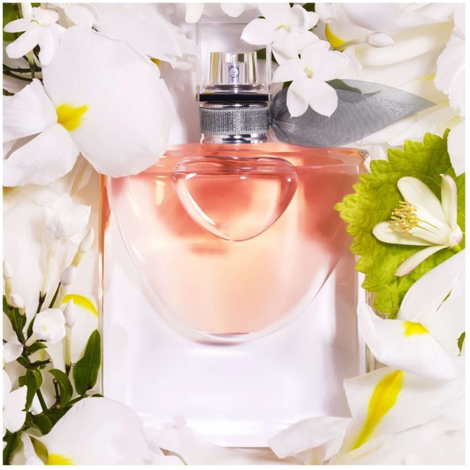 Lancôme La Vie Est Belle Eau de Parfum & Body Milk Holiday Set, 50ml Fragrance with Iris & Vanilla - Image 5