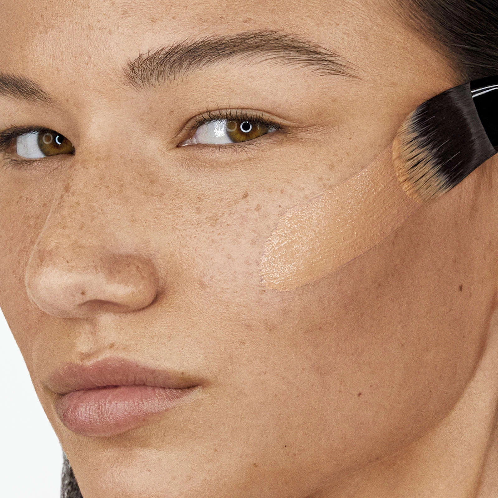 Smashbox Always-On Skin Balancing Foundation Dark 10 Olive - Longwear, Hydrating, Oil Control - Image 3