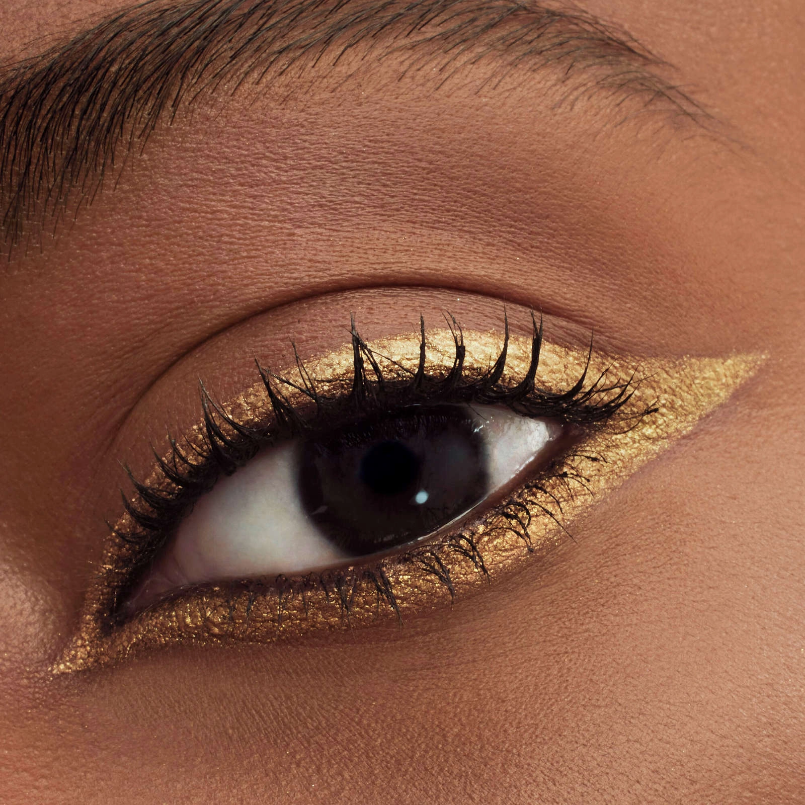 YSL Lines Liberated Eye Pencil 10 Clandestine Silver - Waterproof, 24-Hour Wear, Bold Matte & Chrome Finish - Image 3