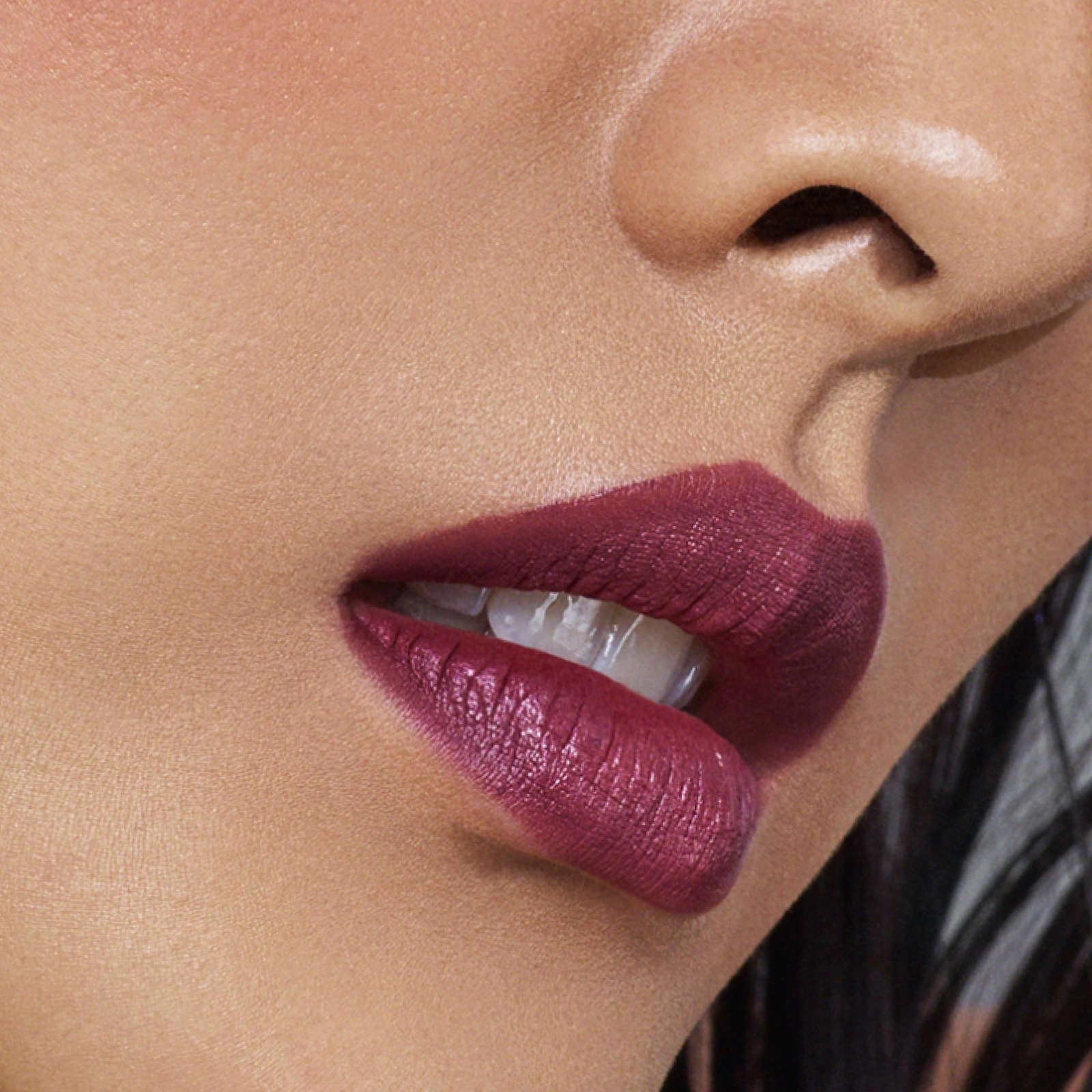 r.e.m. beauty Practically Permanent Lip Stain Marker in Miss Berry - Longwearing, Vegan, Clean Ingredients - Image 3